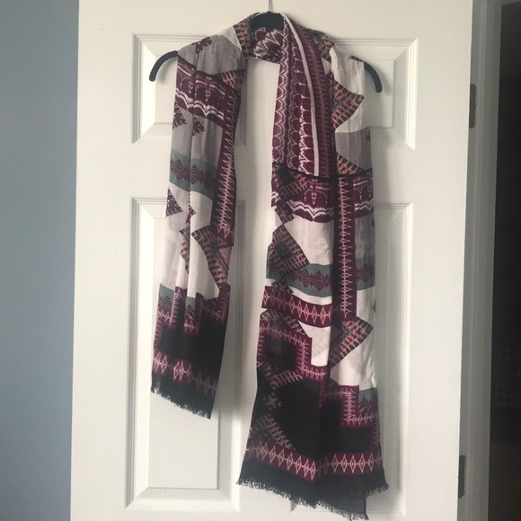 Scarf - Picture 2 of 6